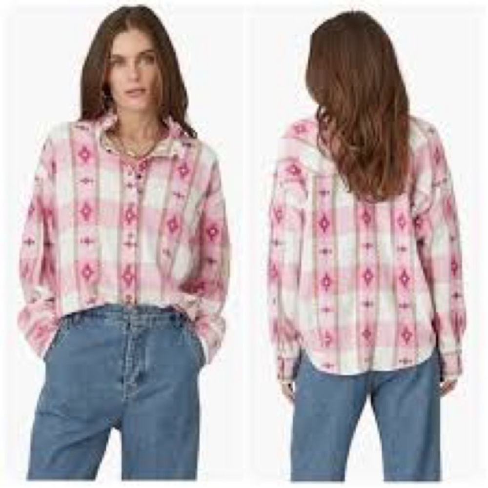 Xirena Flannel snap Down Shirt Pink white ruffle southwestern country medium